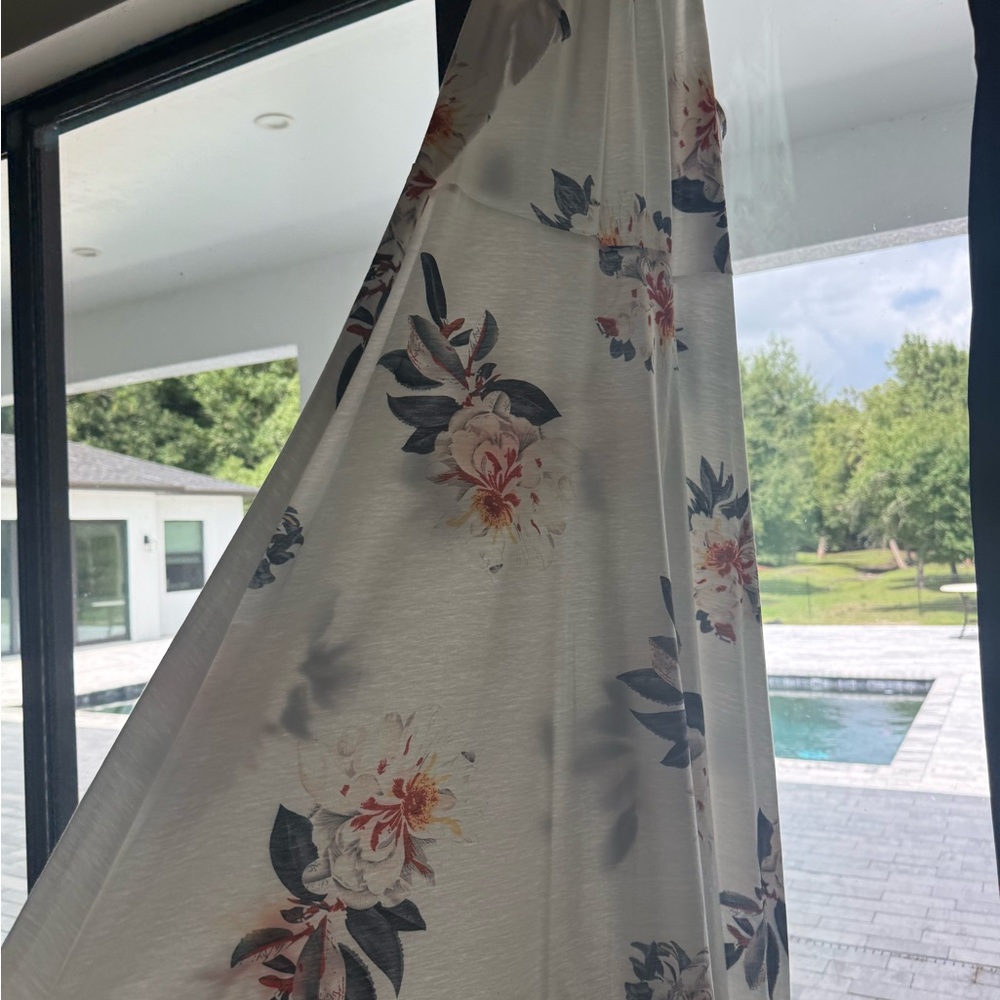 Floral Patterned Curtain